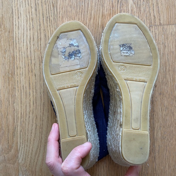 Neiman Marcus Lola Linen Wedge Espadrille Pump - Picture 6 of 7